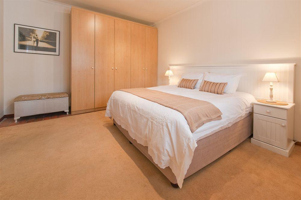 La Galiniere Guest Cottages Franschhoek Kültér fotó