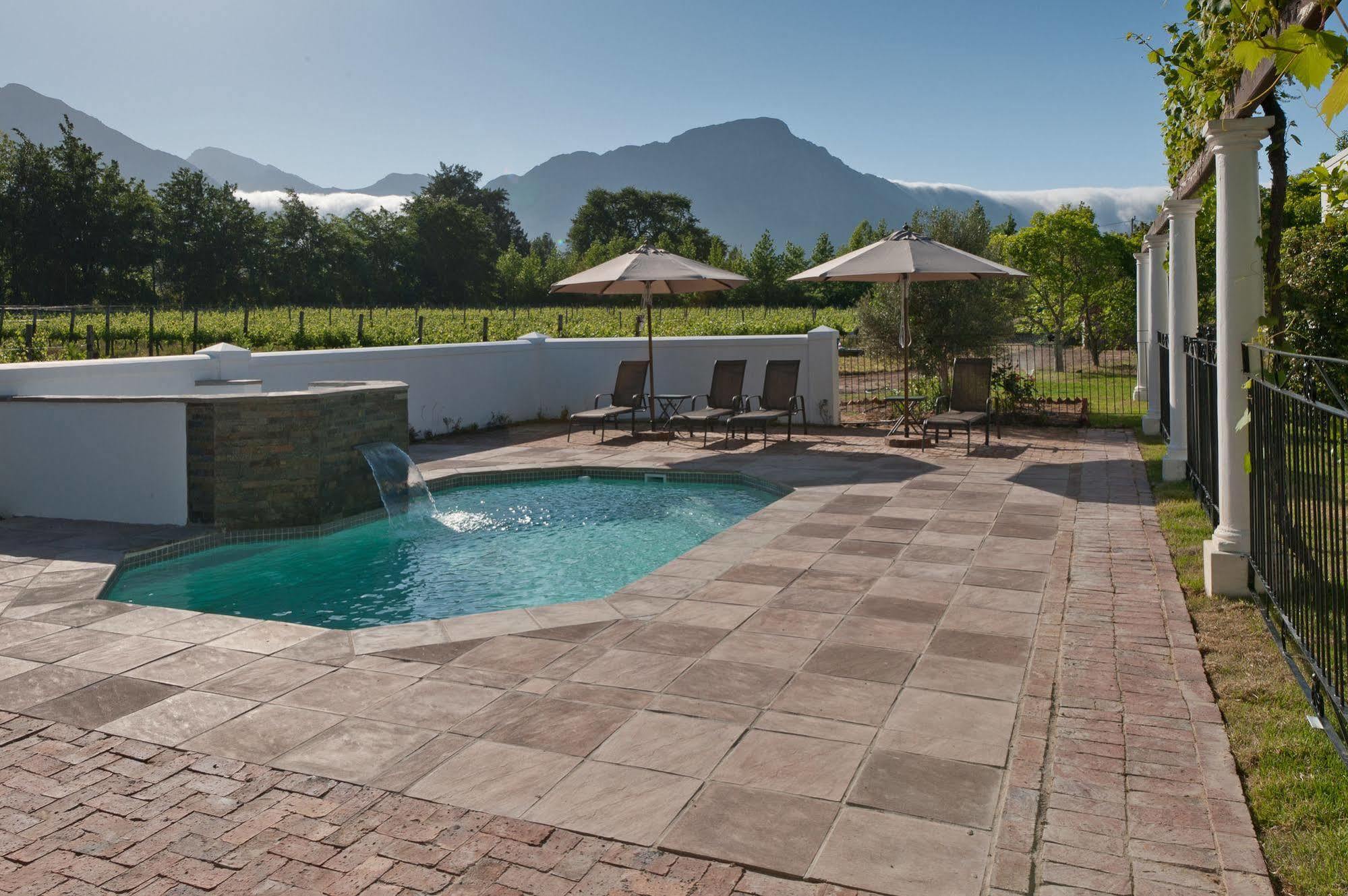 La Galiniere Guest Cottages Franschhoek Kültér fotó