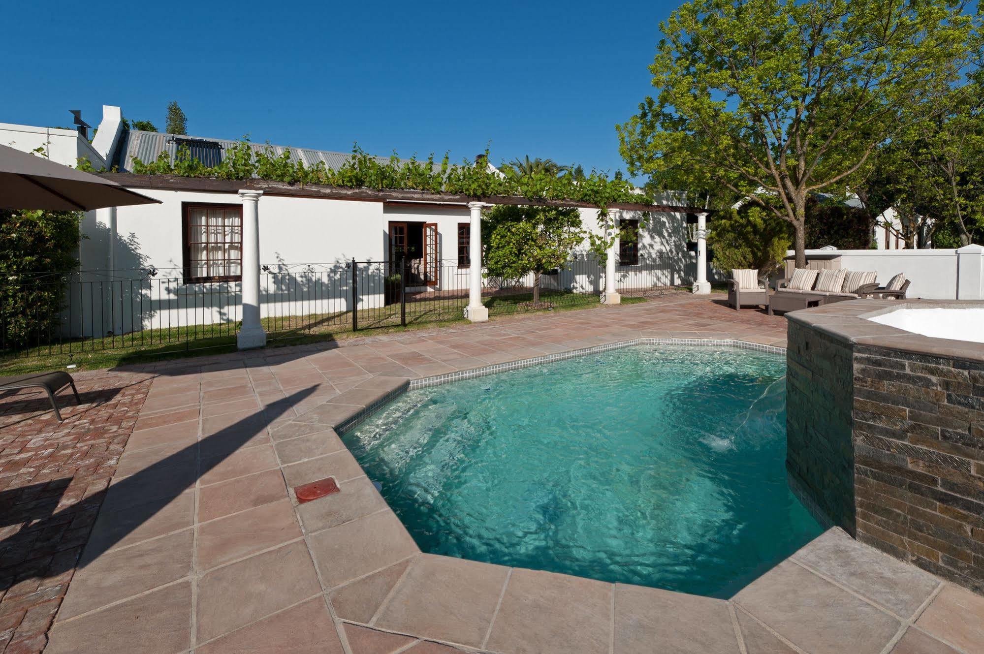 La Galiniere Guest Cottages Franschhoek Kültér fotó